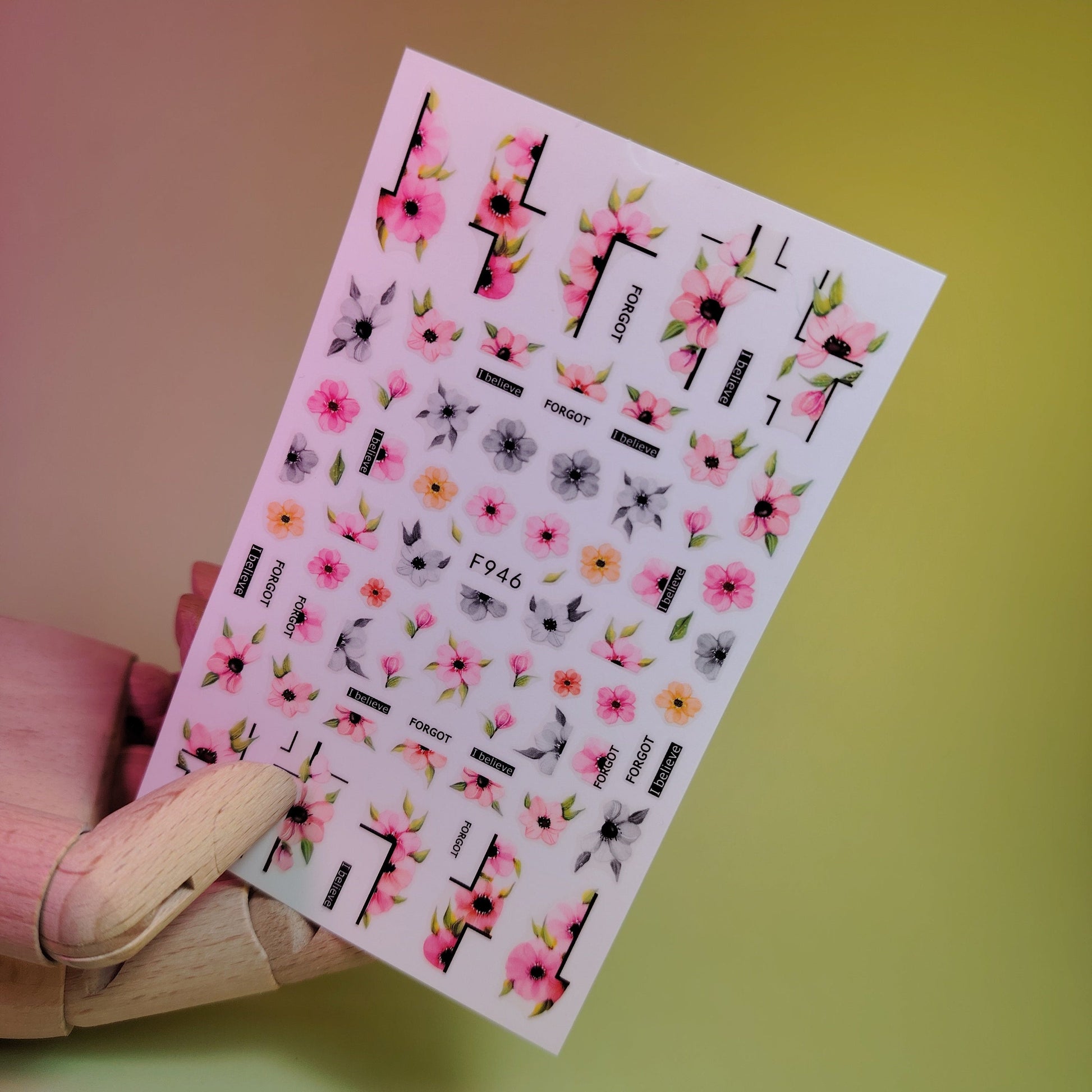 3D NAIL ART STICKER F946