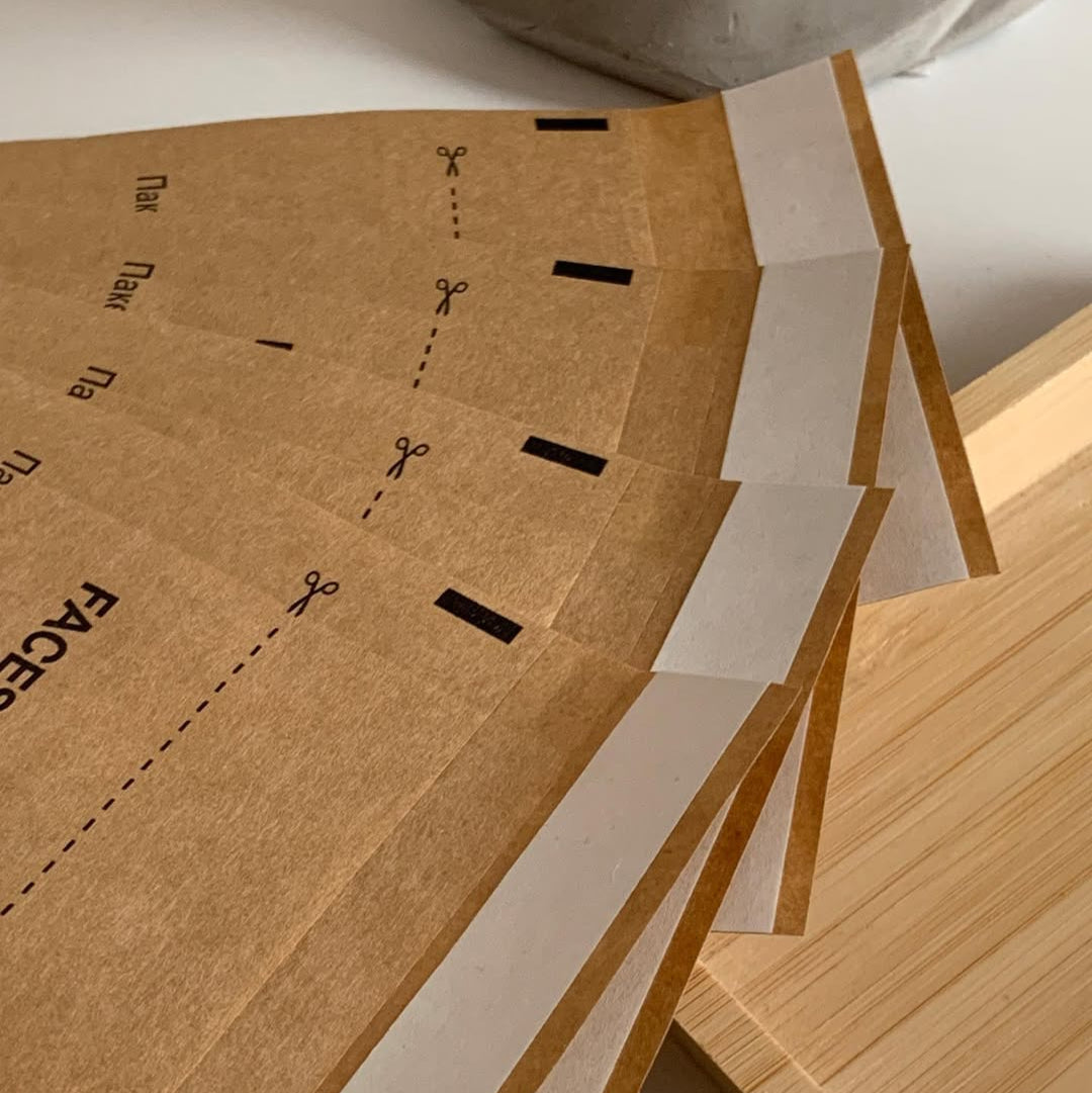 KRAFT POCHETTES DE STÉRILISATION AUTO ADHÉSIVES