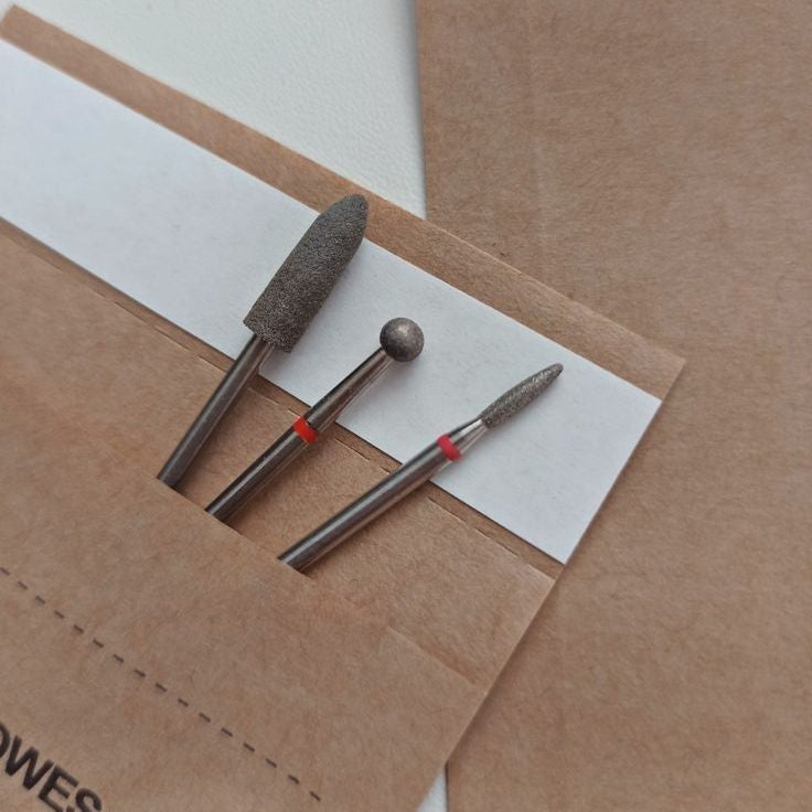 KRAFT POCHETTES DE STÉRILISATION AUTO ADHÉSIVES