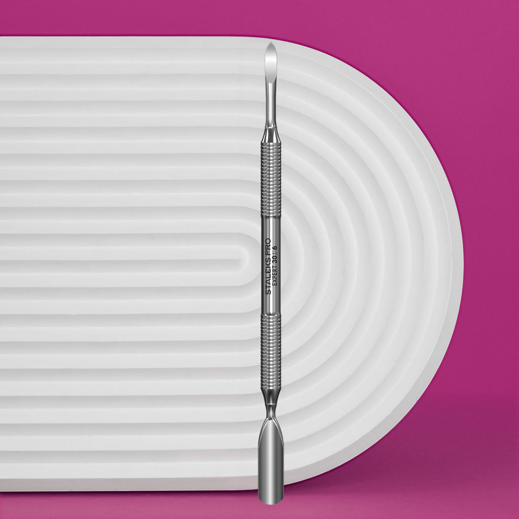 Repousse-ongles EXPERT 30 TYPE 6 (repousse-ongles large et arrondi et nettoyeur d'ongles)