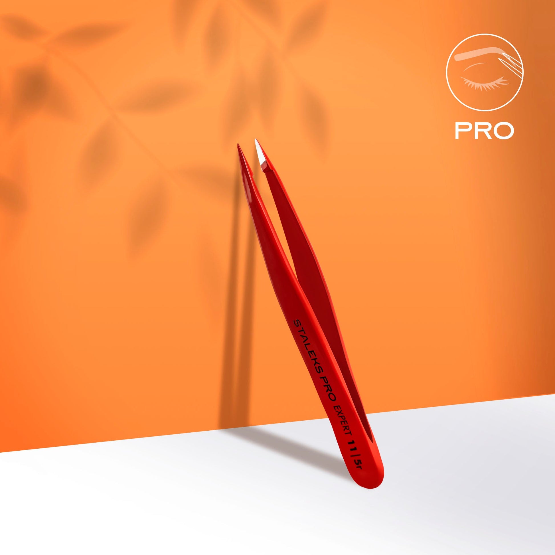 Pince à épiler pour sourcils EXPERT 11 TYPE 5r (ponctuelle), rouge