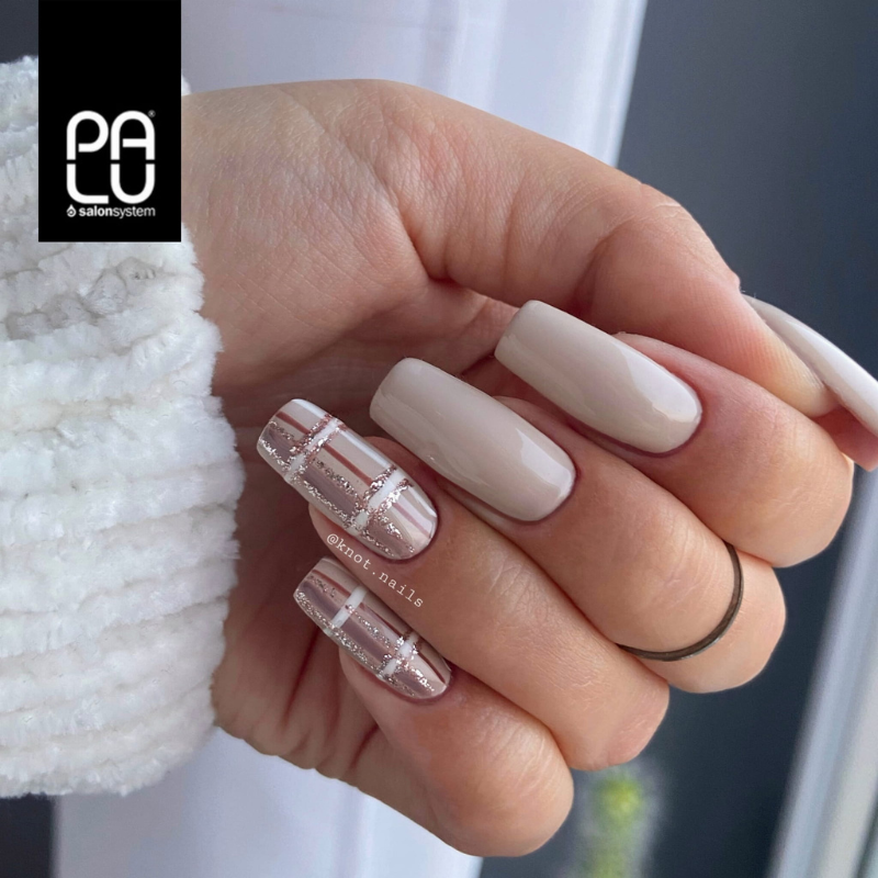 Vernis hybride UV LED Petersburg PE7/ 11g